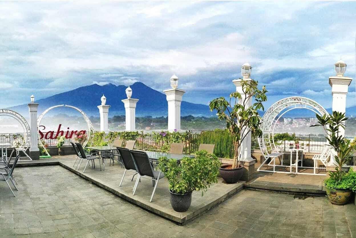 Sahira Butik Hotel Bogor Exteriör bild