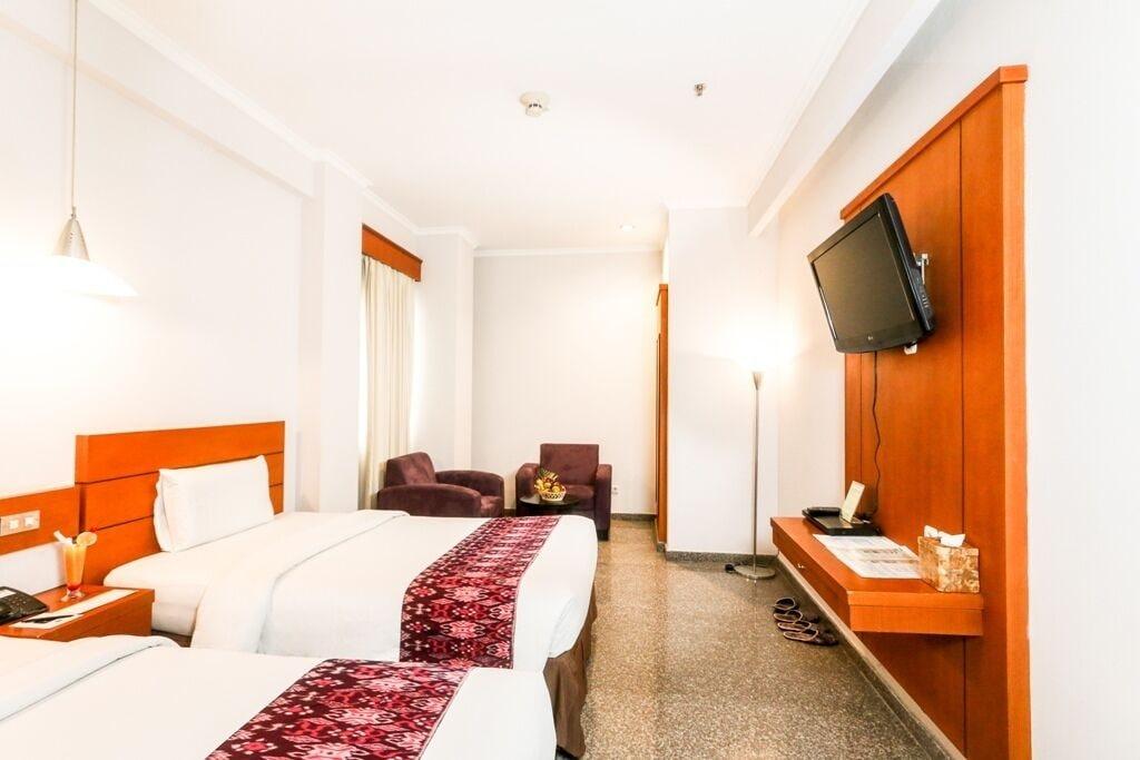 Sahira Butik Hotel Bogor Exteriör bild